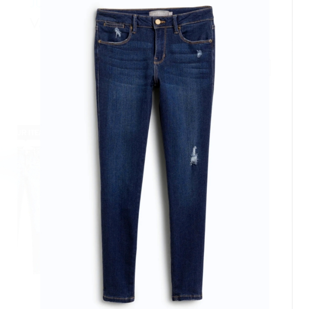 NWT Just USA Distressed Jeans
